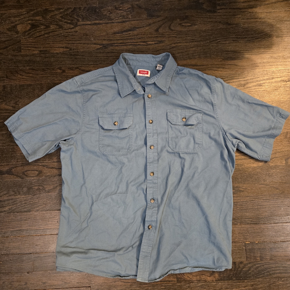 Men's Wrangler Green Button-Up Shirt